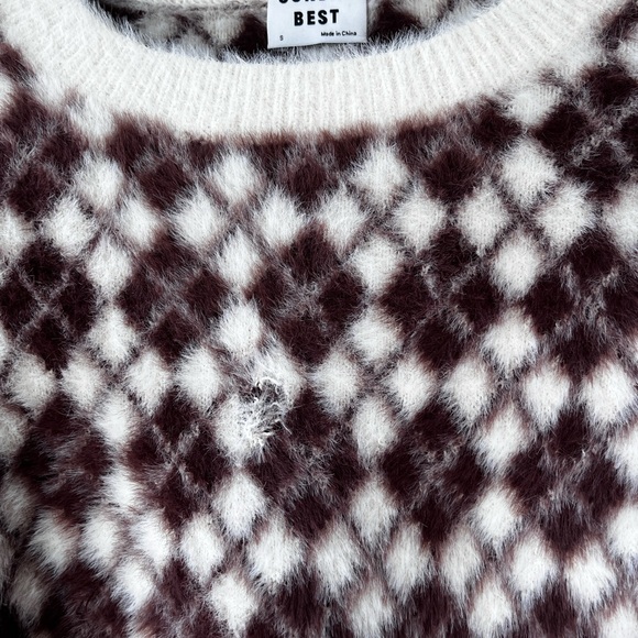 🔻 Aritzia Sunday Best Kitten Argyle Cropped Sweater - Picture 5 of 10